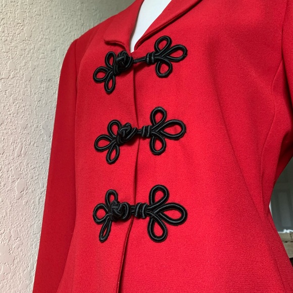 Beautiful red Le Suit blazer jacket- size 8 - Picture 5 of 5